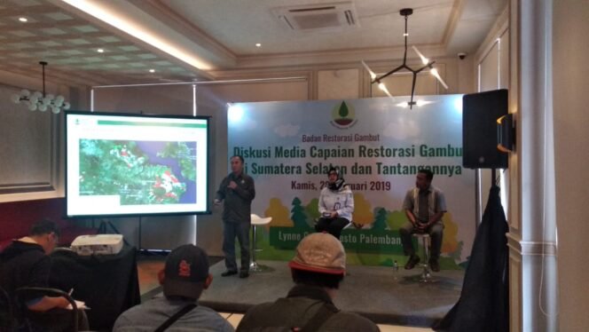 
BRG Lakukan Pembasahan Antisipasi Karhutla di Sumsel