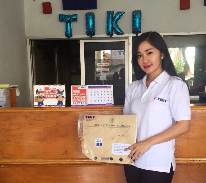 
					Layanan  pengiriman paket di Tiki  (foto :  instagram Tiki Palembang)