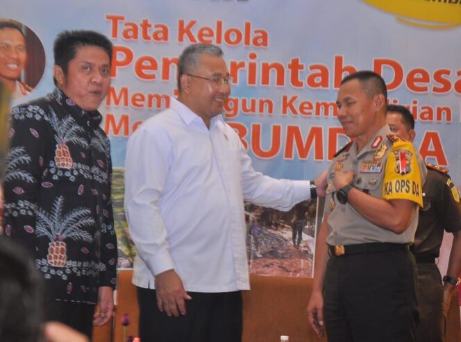 
					Bangun Jalan Desa Bukan dengan Simsalabim