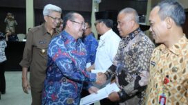 Penyerahan hasil penilaian kepatuhan terhadap Standar Pelayanan Publik kepada Pemerintah Provinsi Sumsel dan Pemerintah Kabupaten/Kota se-Sumsel, di Auditorium Bina Praja Pemprov Sumsel, Kamis (7/2/2019).