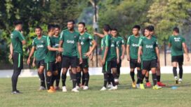 Timnas Indonesia latihan (foto : Kumparan)