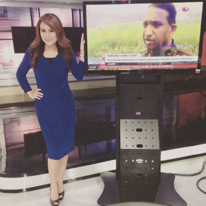 
					Ini Alasan Ike Julies Tiati Presenter TV One Maju Caleg Dapil Muara Enim