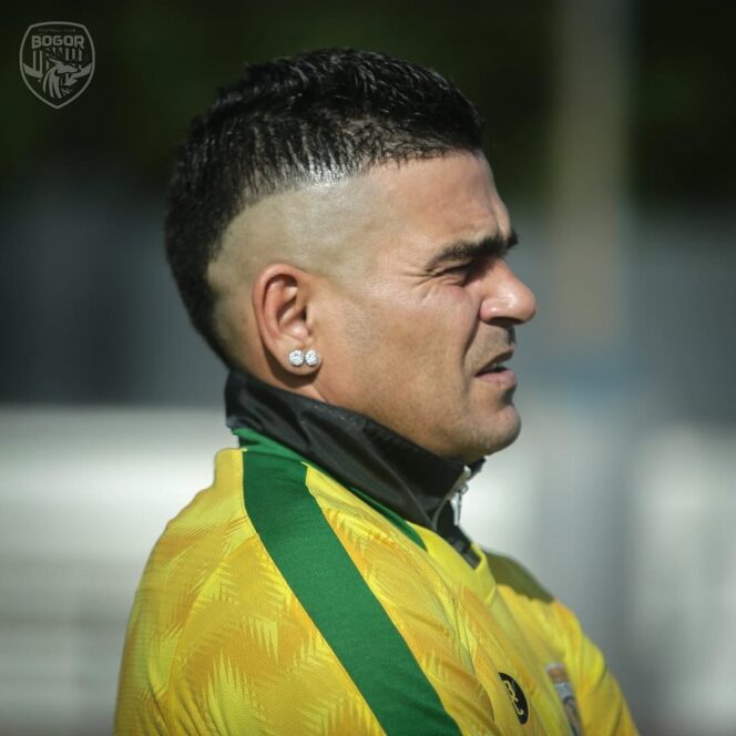 
					Sriwijaya FC Pastikan Tidak Rekrut Cristian Gonzales dan Anis Nabar