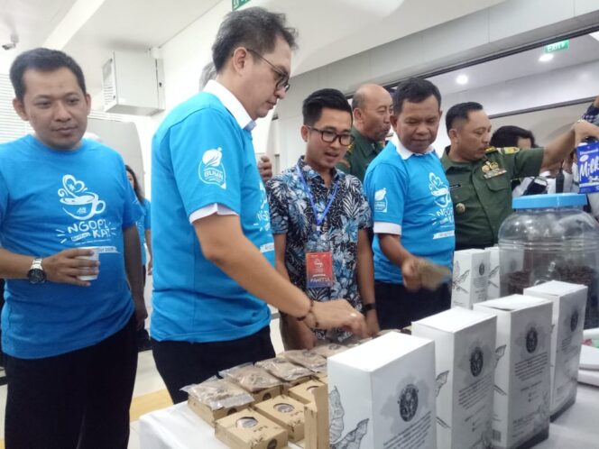 
					Naik LRT Dapat Kopi Gratis