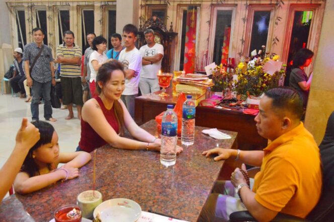 
					Melihat Lebih Dekat Pengobatan Gratis Balai Pengobatan Dewi Kwan Im di Palembang