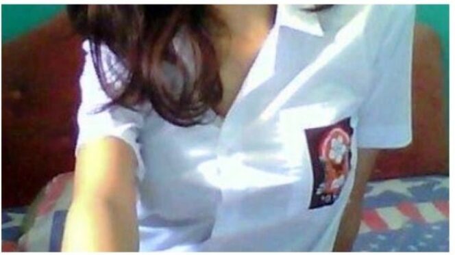 
					Hubungan Gelap Guru dan Siswi SMA Terbongkar Gara-Gara Foto Syur Tersebar