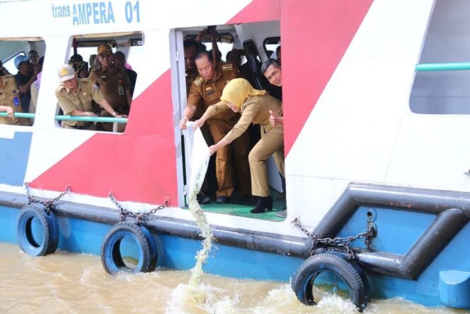
					Pemkot Palembang Segera Tangkap Buaya di Pulau Kemaro