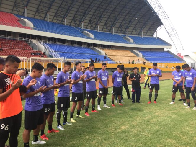 
					8 Pemain Masih Negosiasi dengan Sriwijaya FC