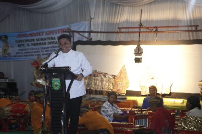 
					Herman Deru : Saya Wakafkan Jiwa Raga saya untuk Sumsel