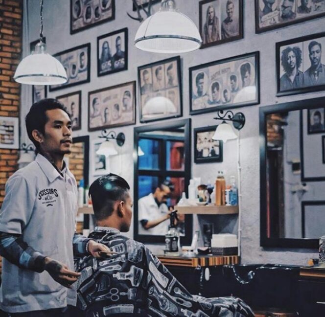 
Scissors and Co Barber Anggap Pelanggan Sebagai Saudara