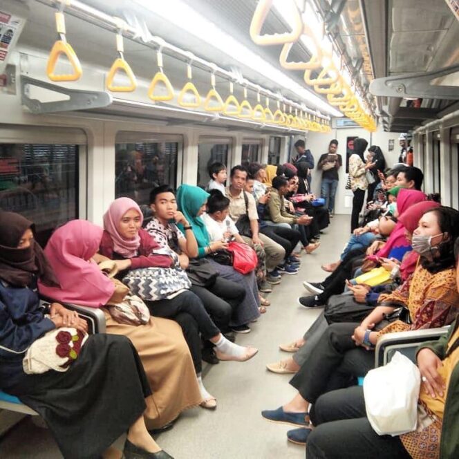 
					Suasana di Light Rail Transit Palembang