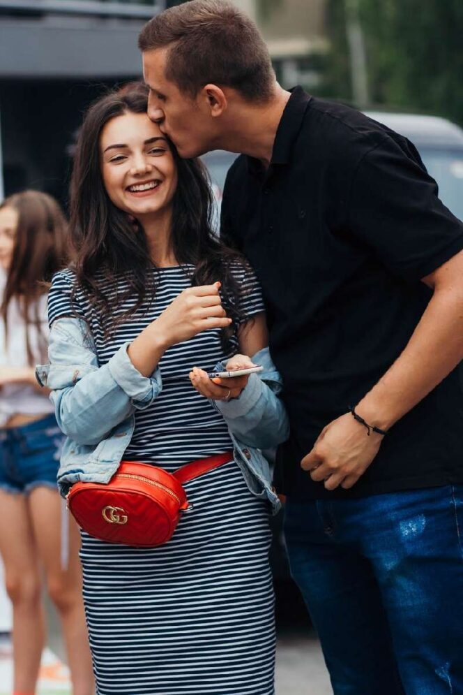 
					Tips Menjalani Hubungan yang Bahagia Dengan Hal Sederhana