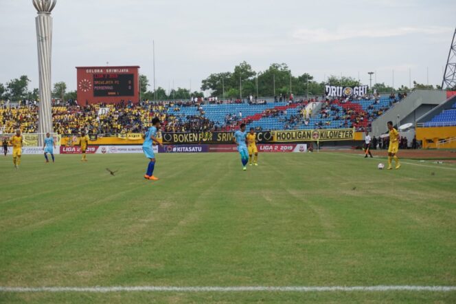 
					Petandingan Sriwijaya FC vs Perserang Banteng di Stadion Gelora Sriwijaya Jakabaring