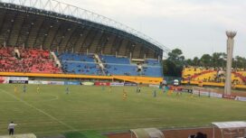 Jalannya pertandingan Sriwijaya FC vs Perserang Banten di Stadion Gelora Sriwijaya Jakabaring, Minggu (23/6)