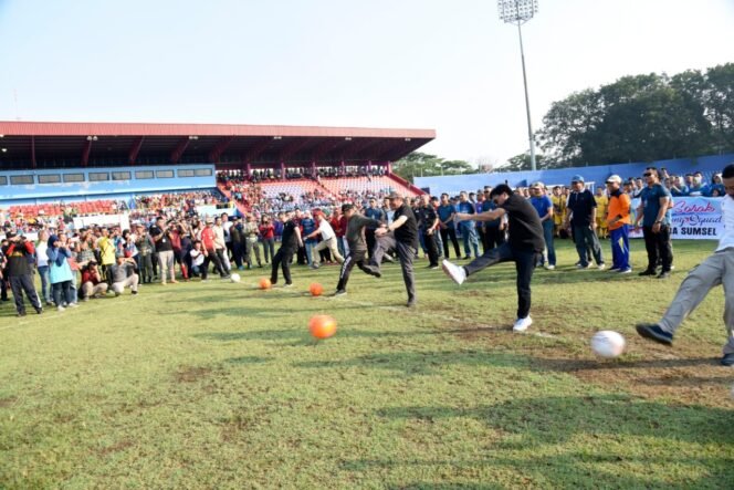 
 Gubernur Sumsel Buka Kick Off Liga OPD