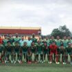 Seluruh pemain, staf, dan jajaran manajemen Sriwijaya FC melakukan sesi foto di stadion Atletik, Komplek JSC. (Foto: Official Instagram
Sriwijaya FC)