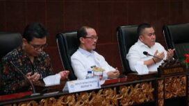 Wali Kota Palembang Harnojoyo hadir dalam rapat rangka persiapan paparan menuju 4 besar, Pemkot Palembang menggelar Focus Grup Discussion FGD di Ruang Parameswara Setda, Rabu (12/6).