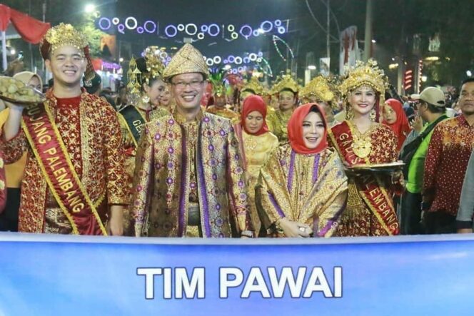
					Warga Semarang Tanyakan Pempek ke Wali Kota Palembang