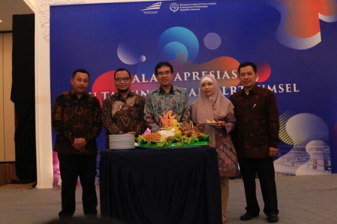 
					PT KAI Gelar Malam Apresiasl 1 Tahun Bersama LRT Sumsel