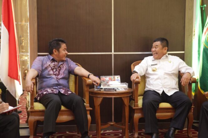 
Herman Deru Desak PELTI Sumsel Rutin Gelar Turnamen