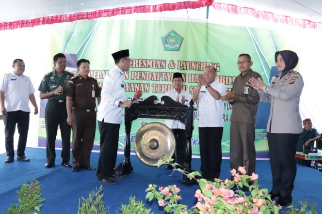 
					Daftar Haji, Petugas Kemenag Muba Jemput Bola ke Pedesaan