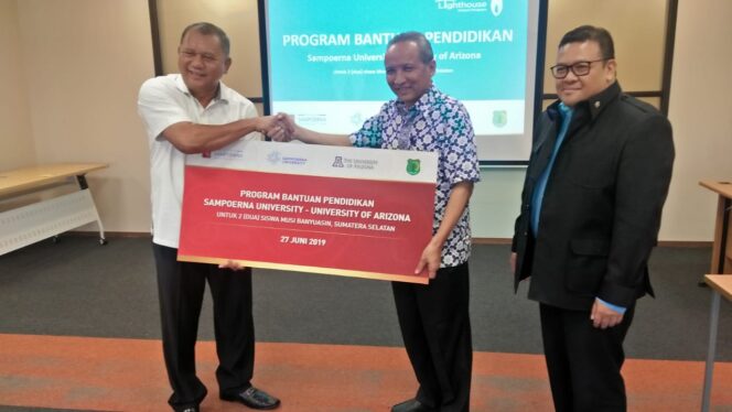 
					Lulusan SMA dengan Nilai Terbaik di Muba Dibiayai Kuliah di Arizona University
