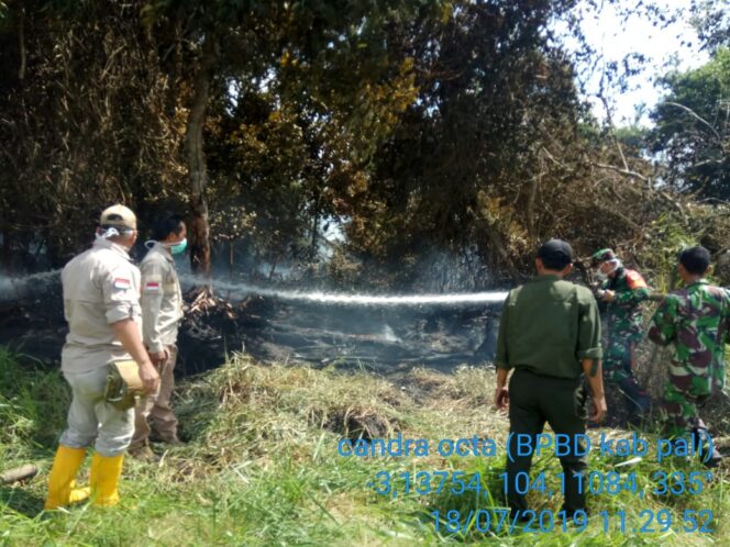
					Karhutla 4 Daerah di Sumsel Habiskan 1 Juta Liter Air