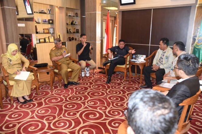 
					Audiensi dengan Bahasa Isyarat, Herman Deru Dukung Penuh Sumsel Tuan Rumah Kejurnas Futsal Tuli 2019