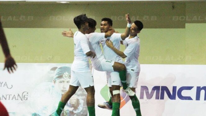 
					Mengamuk, Tim Futsal Malaysia Dibantai Indonesia 13-4
