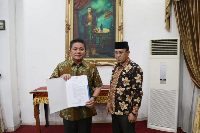 
					Gubernur Sumsel Tunjuk Juarsah Jadi PLH Bupati Muara Enim 