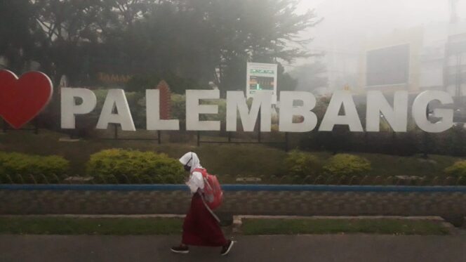 
					Kabut Asap Hari Ini di Palembang Terparah, Ada 260 Titik Panas