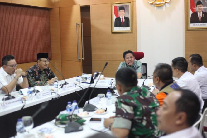 
					Gubernur Sumsel Intruksikan Pemda, BUMN dan BUMD Serius Tekan Karhutla