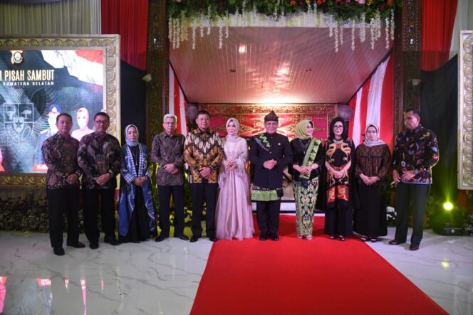 
					Wagub Sumsel Hadiri Malam Keakraban Kapolda
