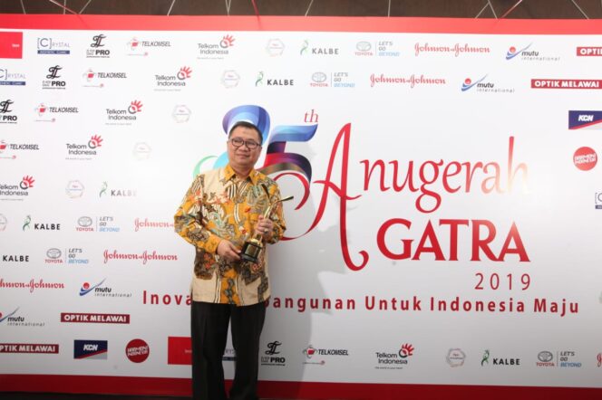 
					Pemprov Sumsel Sabet Anugerah Gatra 2019