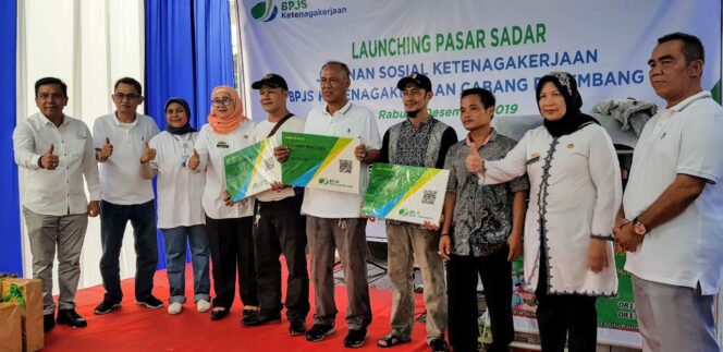 
					Dorong Pedagang Pasar Terlindung Jaminan Sosial Ketenagakerjaan