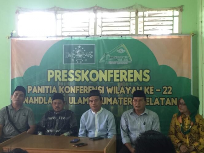 
Said Aqil Siradj dan Menteri Desa Hadiri Konferensi PWNU Sumsel