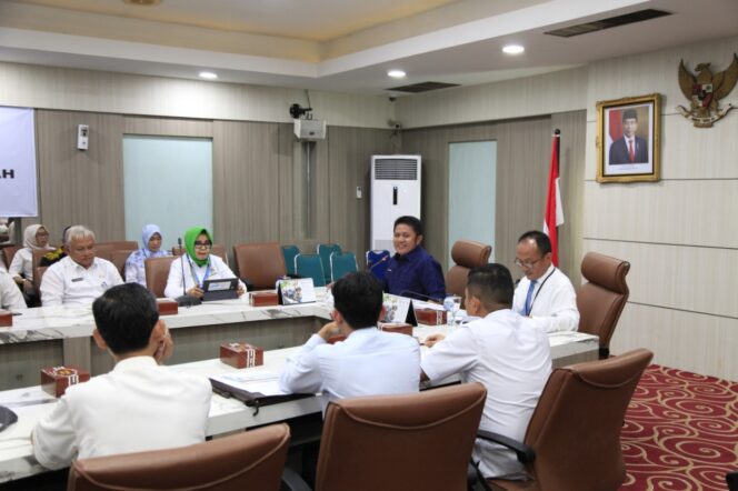 
					Tak Puas Angka Kemiskinan Turun Tipis, HD Perketat Evaluasi APBD