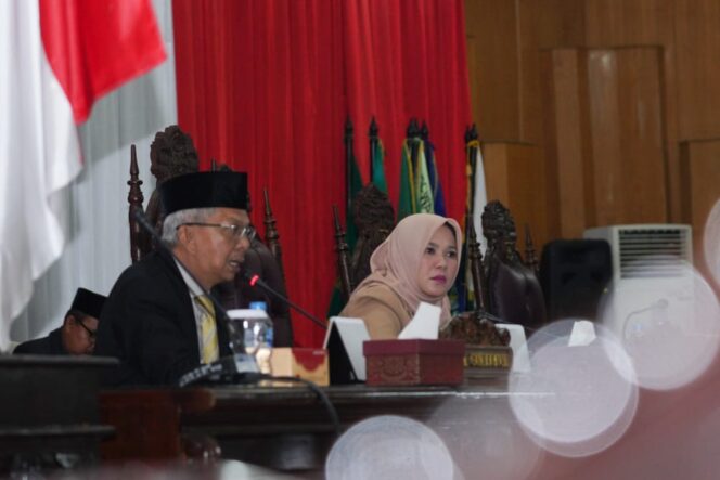 
					Wagub Sumsel Dengarkan Pendapat Akhir Fraksi Terhadap 7 Raperda