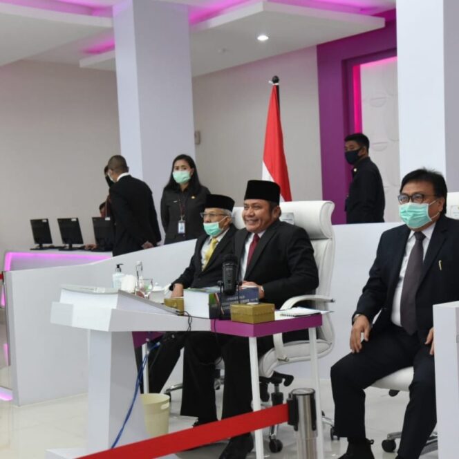 
Lewat Vidcon, Gubernur Sumsel Sampaikan Pengantar LKPJ ke Dewan