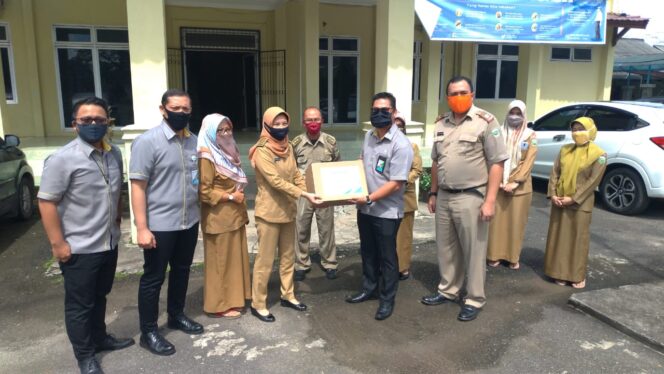
					BPJAMSOSTEK Palembang Serahkan Bantuan Alkes Bagi Nelayan di Sumsel