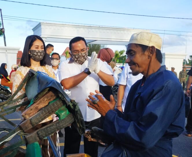 
					Sepi Orderan, Penjahit Tertolong Program Gerakan Masker Muba