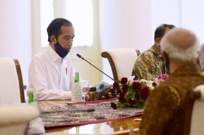 
Bertemu Purnawirawan TNI-Polri, Jokowi Bertukar Pandangan Pancasila dan Masalah Kebangsaan