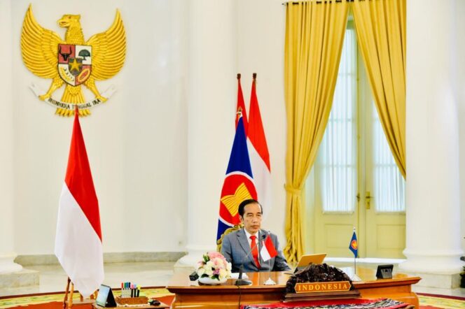 
Jokowi Ajak Negara ASEAN Perkuat Kerja Sama di Tengah Pesimisme terhadap Multilateralisme
