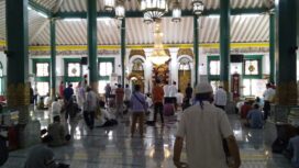 Suasana di Masjid Agung Palembang Setelah Dibuka (Dok. Urban Id)