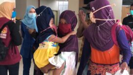 Suasana Balita di Palembang beserta Keluarganya (Dok. Urban Id)