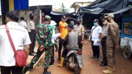 Gugus tugas Covid-19 Muba sosialisasi protokol kesehatan di Pasar (Dok. Urban Id)