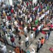 Suasana Jamaah Saat Menggelar Salat Jumat di Masjid Agung Palembang (Dok. Urban Id)