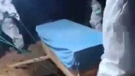 Suasana pemakaman jenazah PDP (Potongan Video)