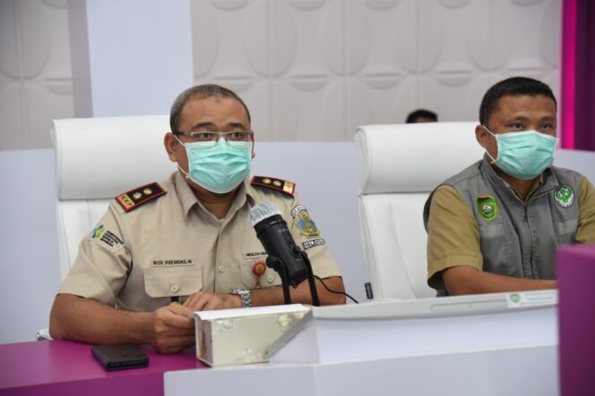 
					Jubir gugus tugas penanganan Covid-19 Nur Purwoko (Kiri) Yusri (Kanan) (Dok. Humas Pemprov Sumsel)
