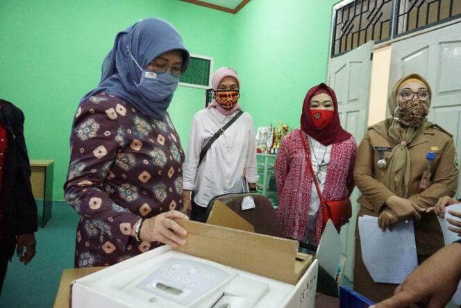 
Fauziah Ajak Masyarakat Tanamkan Pola Hidup Sehat